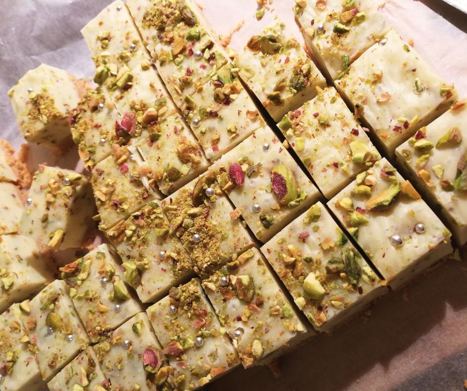 Witte chocoladefudge met pistachenoten en limoen2